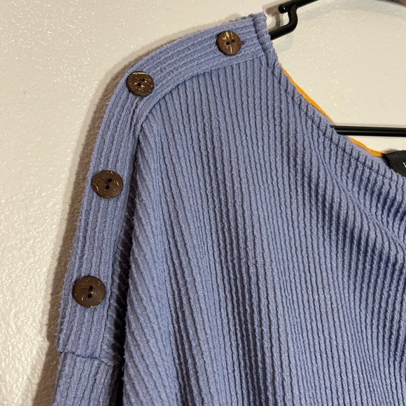 W5 Ribbed Knit Tunic Top Button Accent 3/4 Sleeve Periwinkle Blue Size Unknown - Picture 4 of 4
